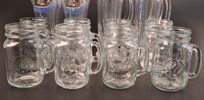 Diverse spritglas. Bl.a stora ölglas.