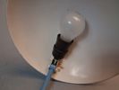 Bordslampa. Bemålad, ställbar skärm, möjligtvis Elektroskandia.