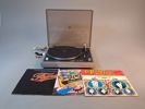 Skivspelare. Philips 437, samt 3 Vinylskivor.