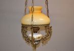 Taklampa. Mässing & glas, 1900-talet.