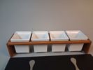 Diverse, klädhängare, serveringsskålar på teakställning, bestick nysilver.