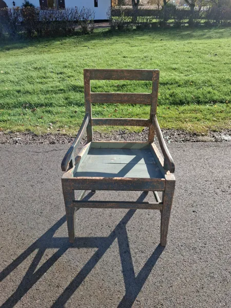 Äldre stol.