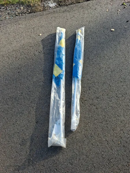 2 Fasadflaggor, Oanvända.