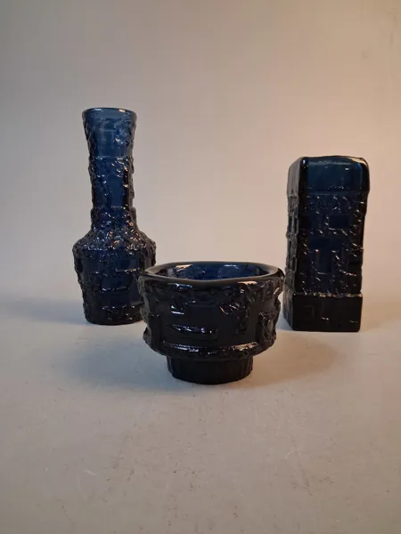 GÖTE AUGUSTSSON. 3 Delar, Ruda Glasbruk, Blå nyans.
