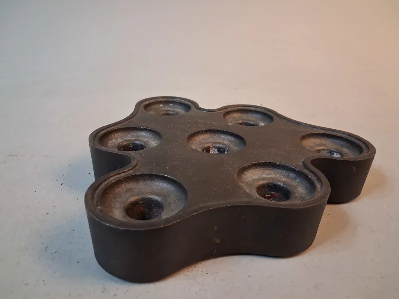 Stumpljusstake. "Duoform", Gjutjärn, skandia present.