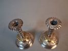 2 Ljusstakar Barockstil & 2 ströare, nysilver.