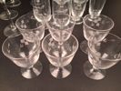Diverse spritglas. Bl.a ett snapsglas "Jäänsärkijä". Iittala.
